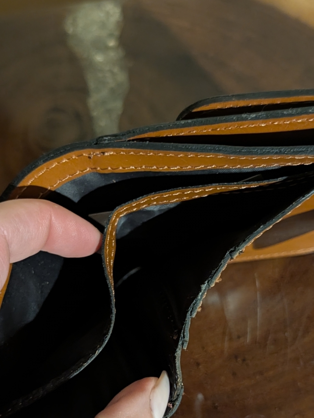 Patricia Nash Astra Bi-fold Snap Wallet in Tan Heritage Leather - Picture 4 of 14